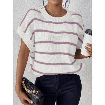  Essnce Striped Print Round Neck Loose Knit Top